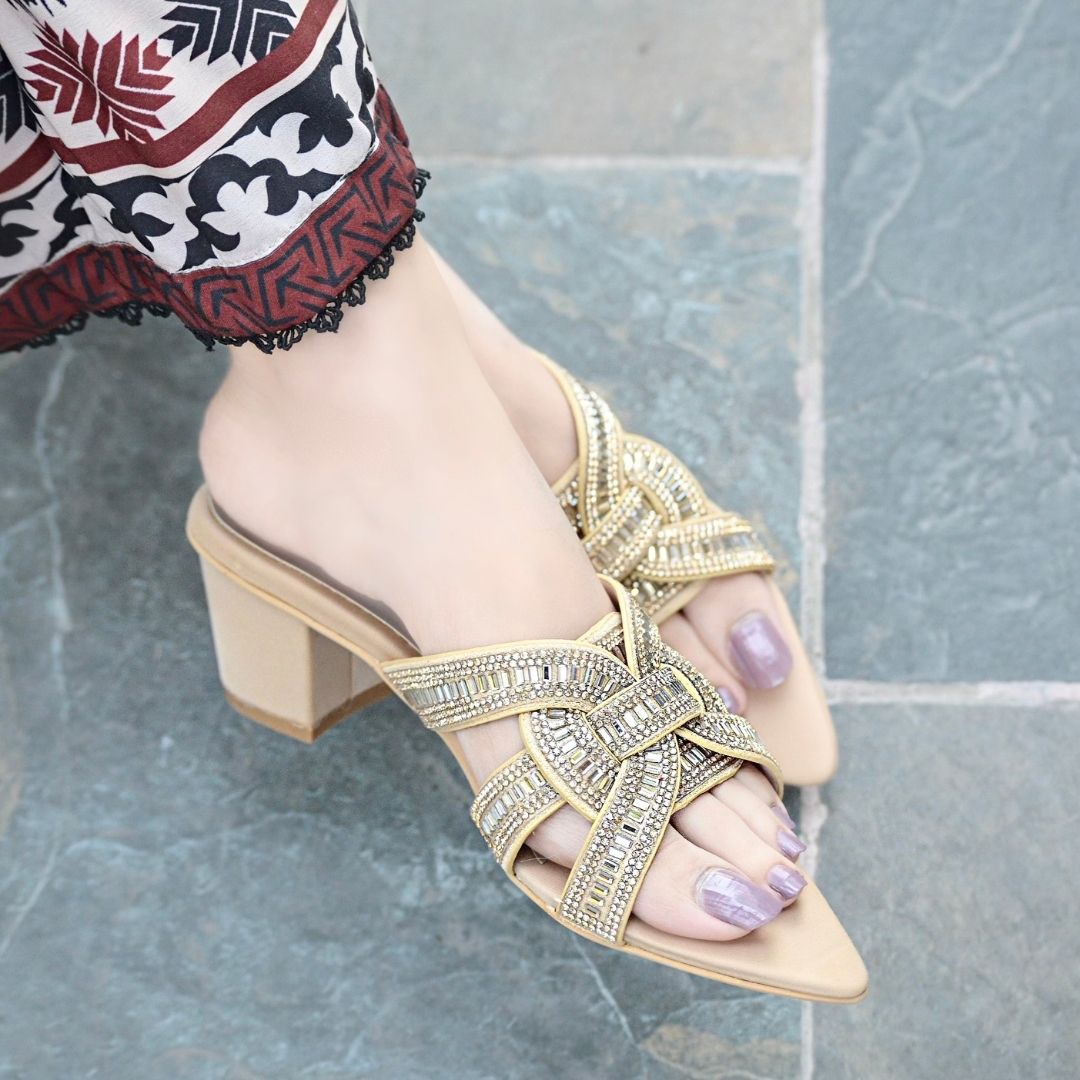 Vaniya Heels - Beige