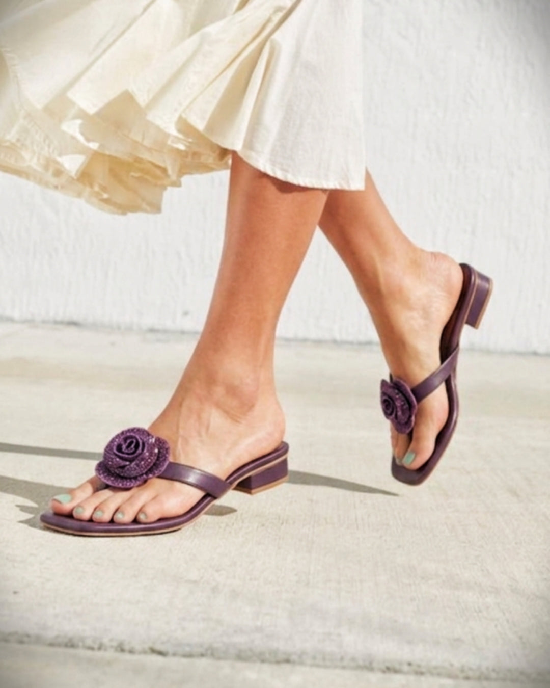 Slides & Sandals