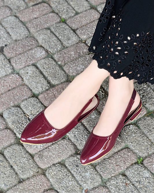 Moria Sling Back Pumps - Maroon