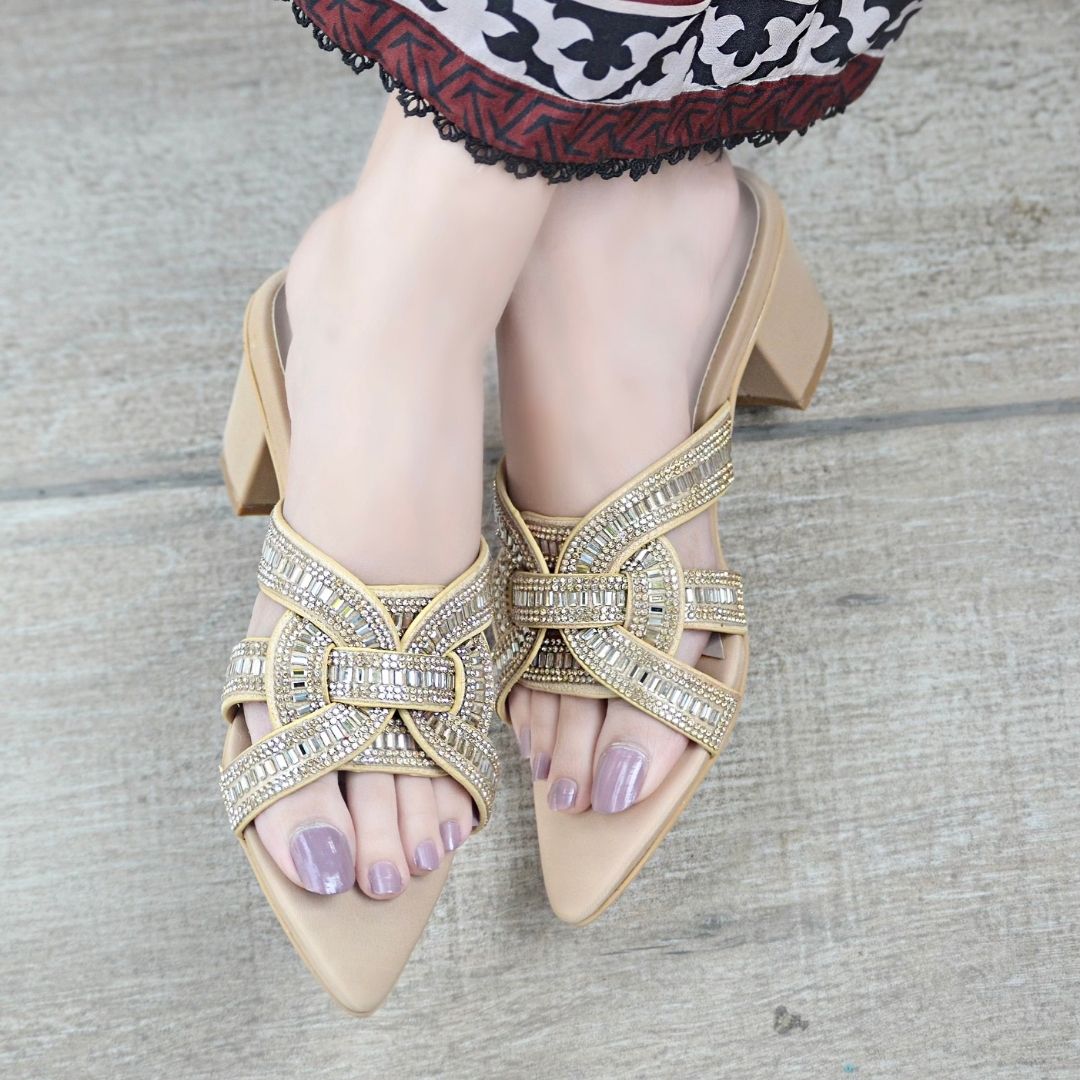 Vaniya Heels - Beige