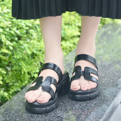 Lyra Chunky Slides - Black