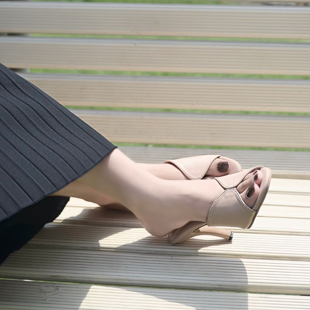 Darlay Heels - Beige