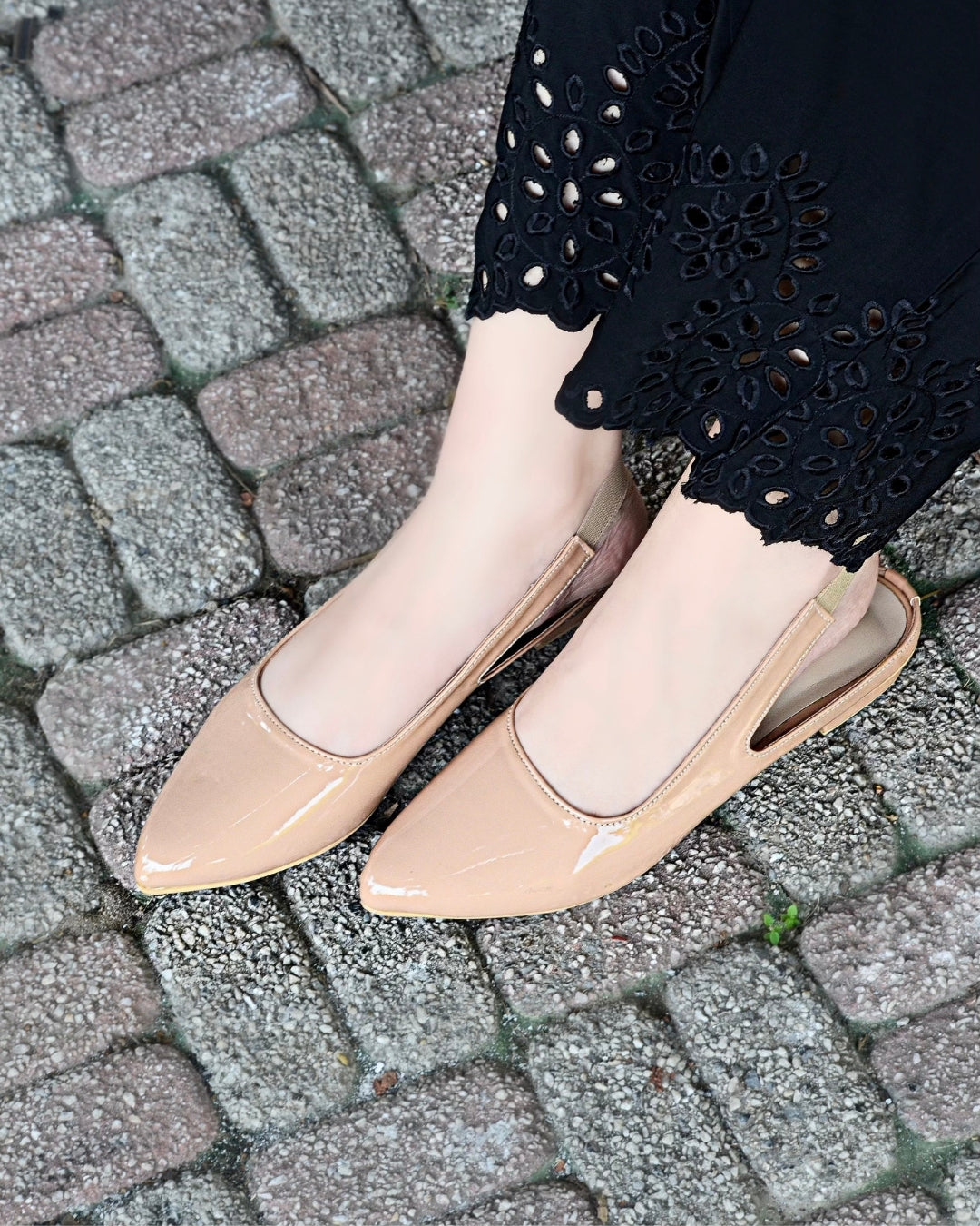 Moria Sling Back Pumps - Beige