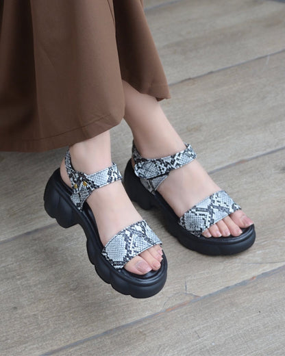 Frosty Chunky Platform Sandals - Black