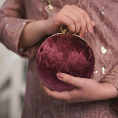 Velvet Aura Clutch - Mehroon