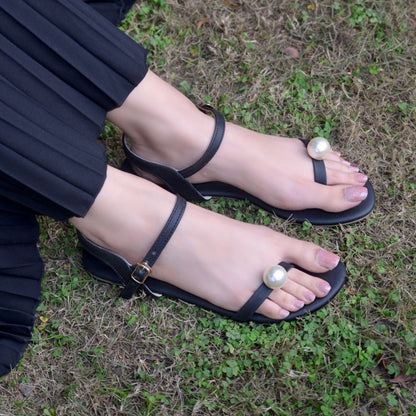 Talia Pearl Sandals - Black