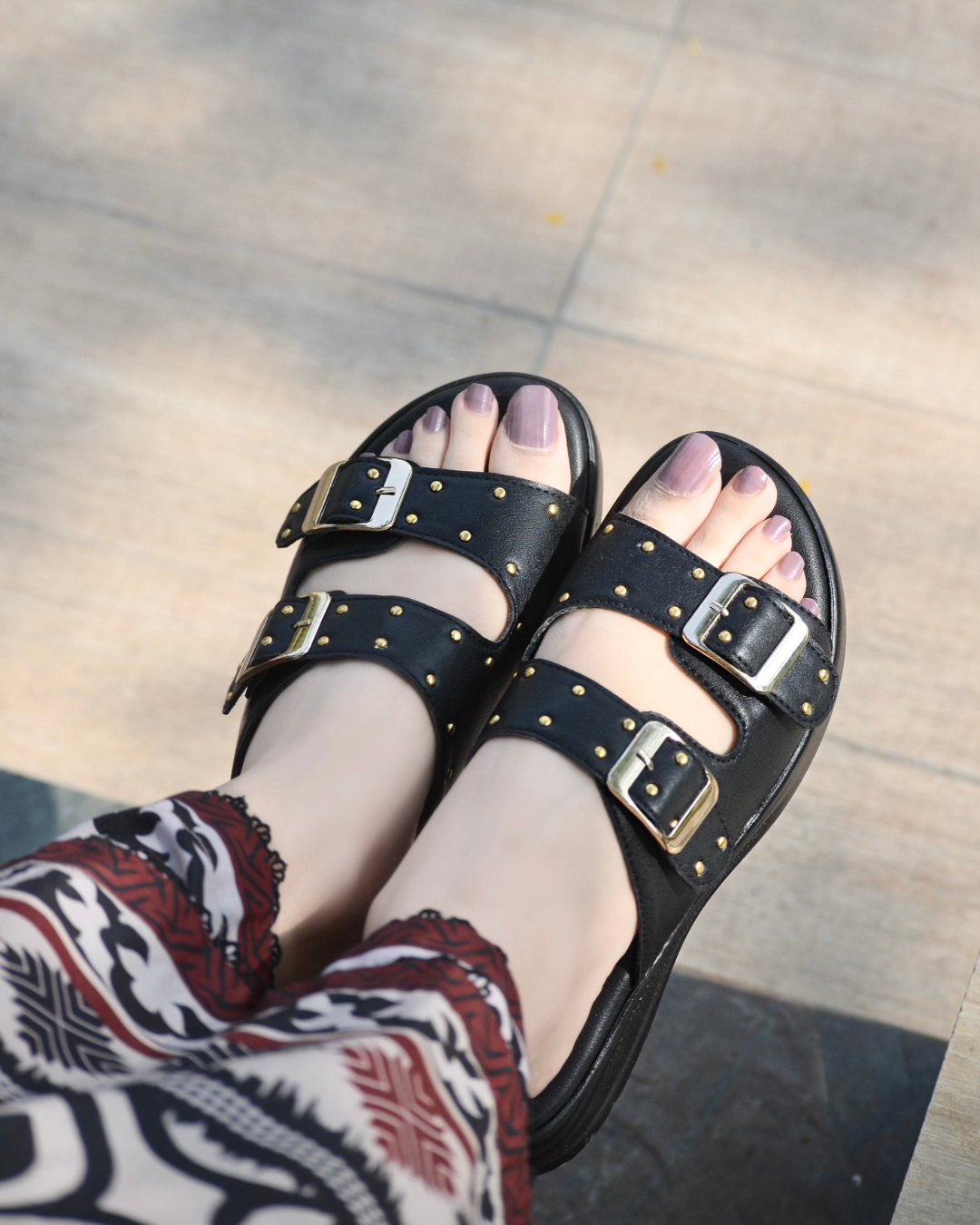 Nora Chunky Slides - Black