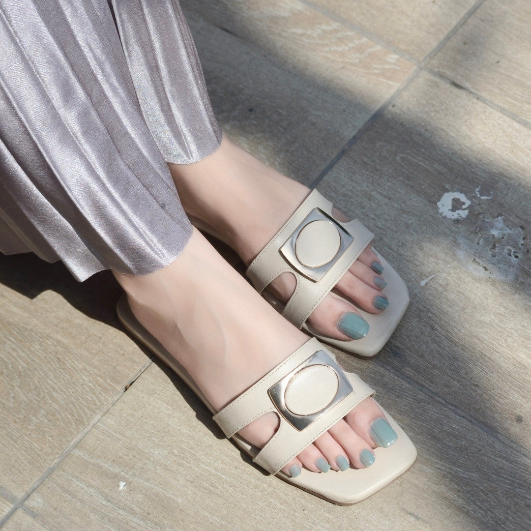 Serene Slides - White