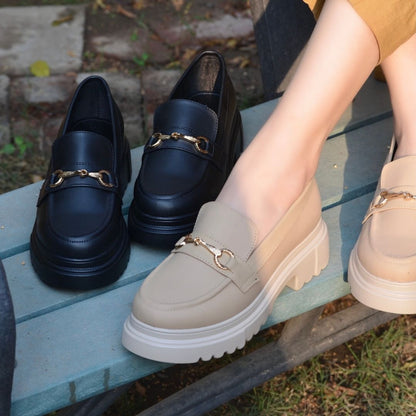 Chunky Loafers - Beige
