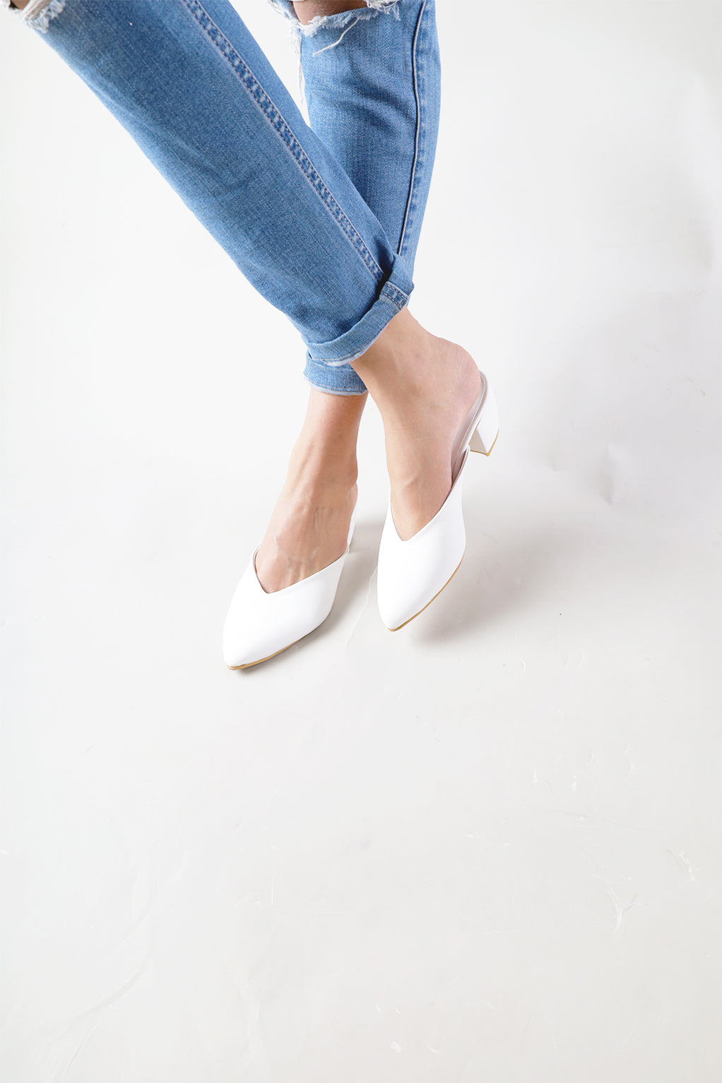 Pointy Toe Block Heels - White