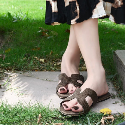Colbi Slides - Brown