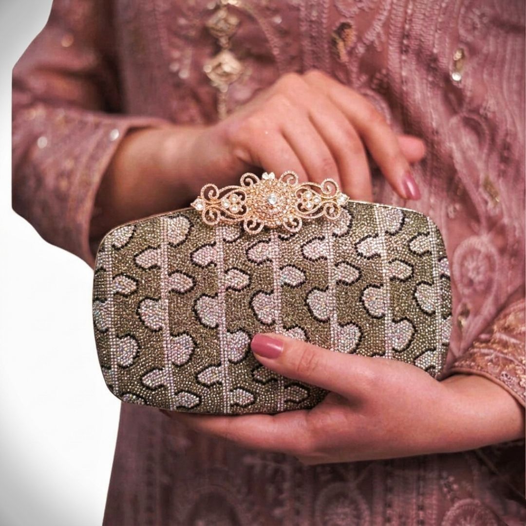 Glam Matrix Clutch