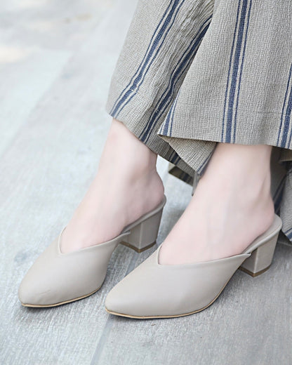 Pointy Toe Block Heels - Beige