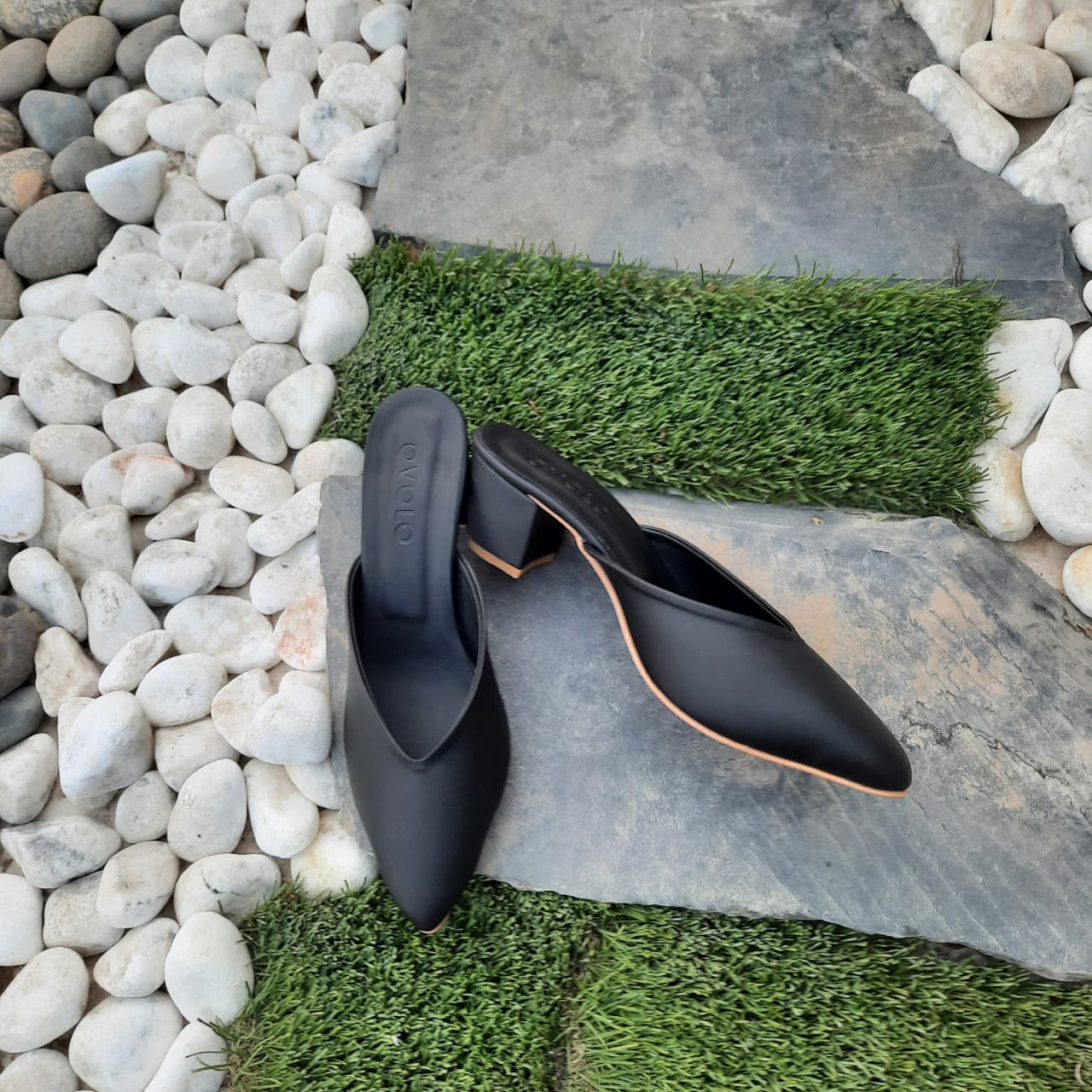 Pointy Toe Block Heel - Ovolo Shoes